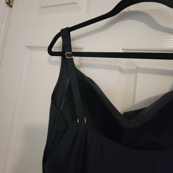 Ocean Blues Women’s Plus Size One Piece Bathing Suit Tummy Control- XL- Black - Picture 5 of 9